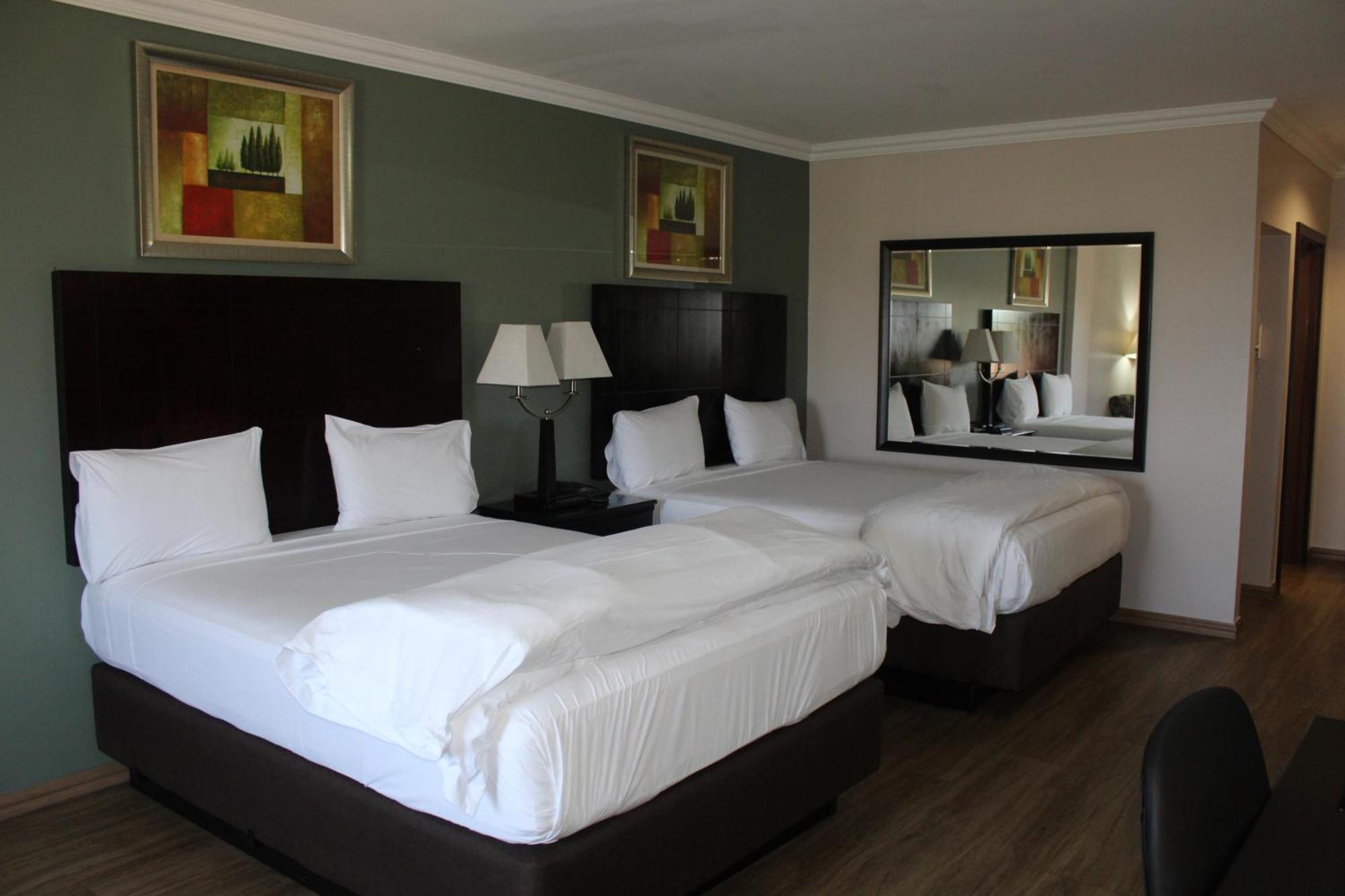 Hampshire Hotel - Баллито Экстерьер фото